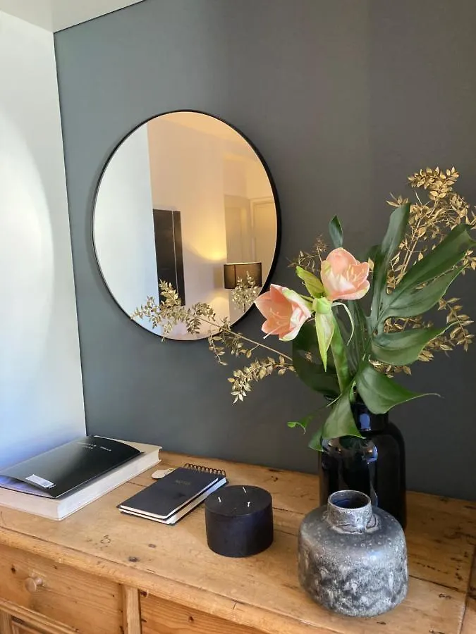 Apartmán Lily Pads -Elegant Apartment- In The City Center Milán
